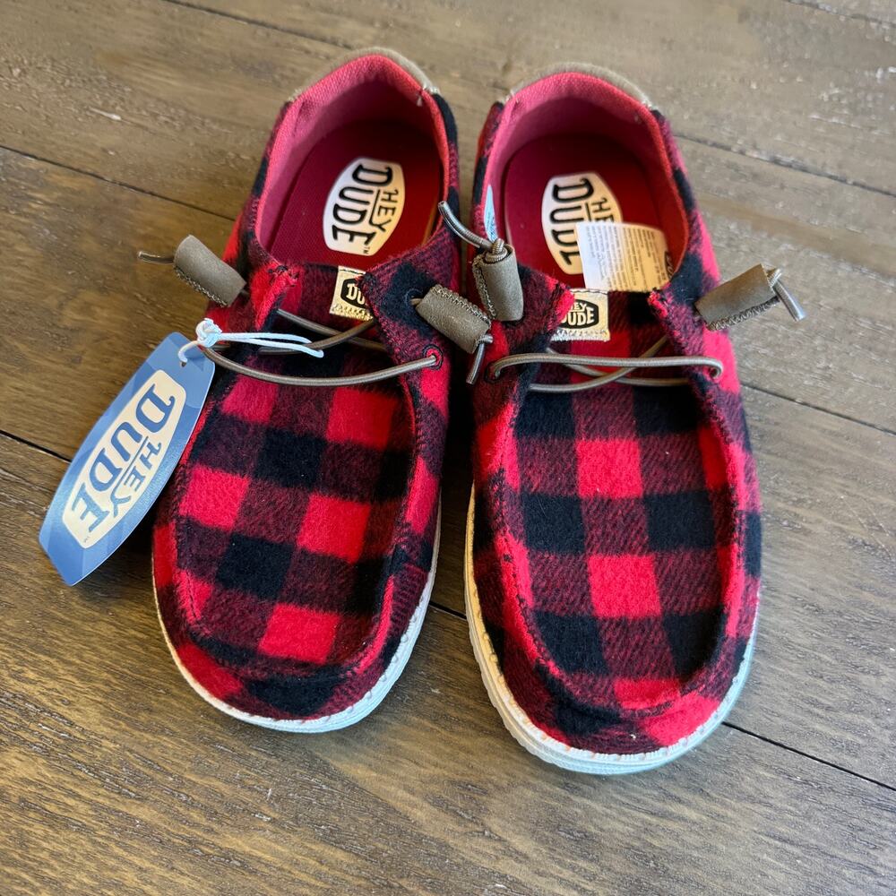Hey Dude Wendy Buffalo Plaid NWT Red Black Check Women's 7 EU 38 Loafers - Picture 4 of 10